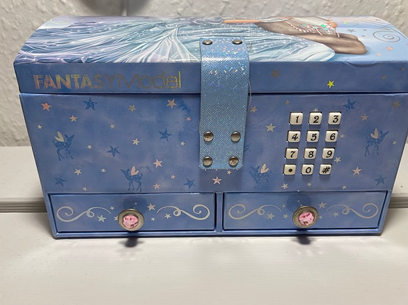 Product image 3 of 9