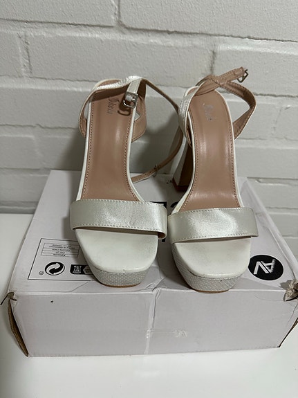 Product image 11 of 14
