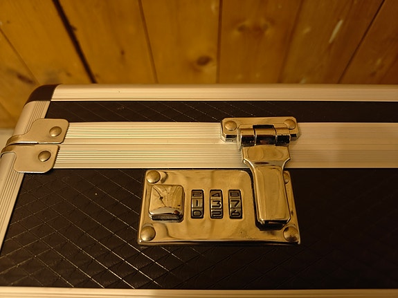 Product image 6 of 7