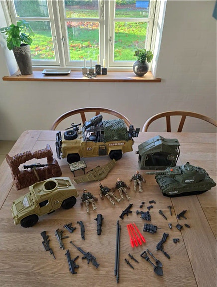 Product image 2 of 4