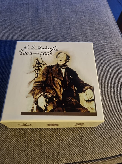 Product image 1 of 2