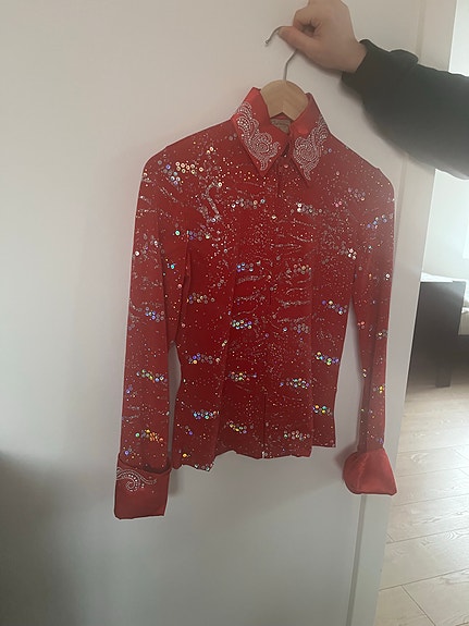 Product image 1 of 4