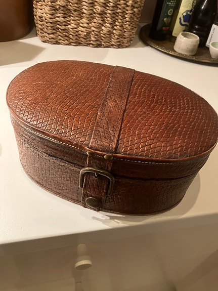 Product image 1 of 5