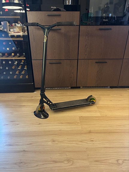 Product image 6 of 9