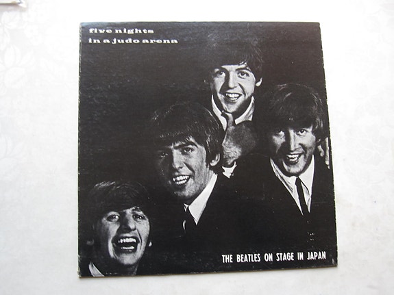 Product image 1 of 3