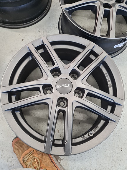 Product image 2 of 8