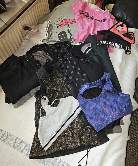 Product image 1 of 6