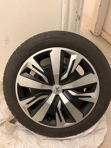 Product image 1 of 6