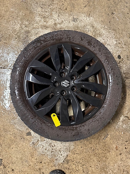 Product image 1 of 2