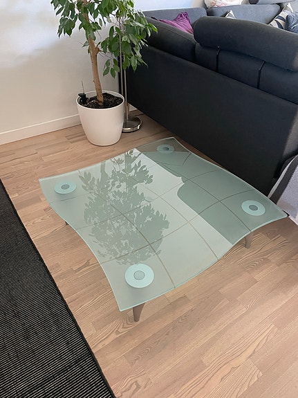 Product image 1 of 8