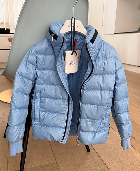 Product image 1 of 8