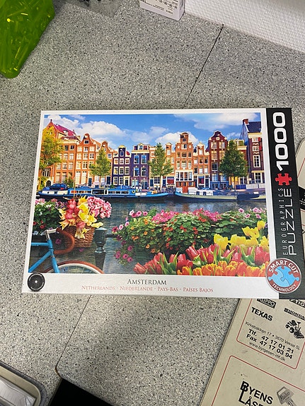 Product image 1 of 4