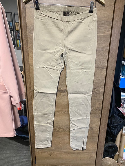 Product image 15 of 18