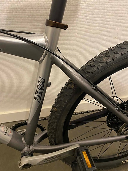 Product image 8 of 9