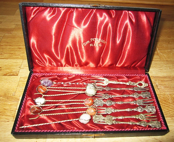 Product image 4 of 6