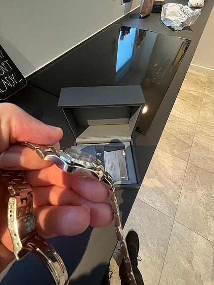 Product image 8 of 9