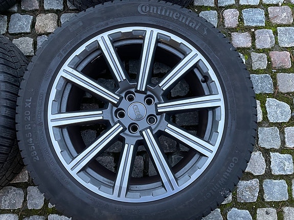 Product image 1 of 9