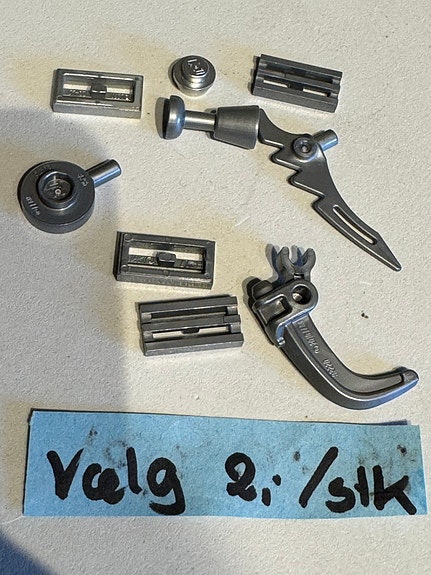 Product image 11 of 82