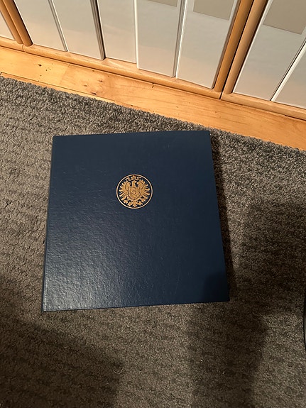 Product image 1 of 10