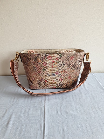 Product image 11 of 13
