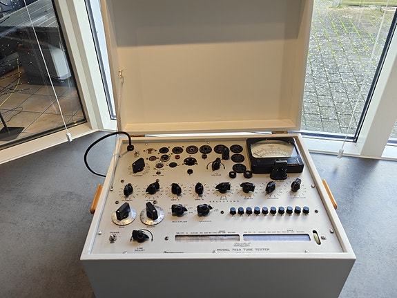 Product image 10 of 10