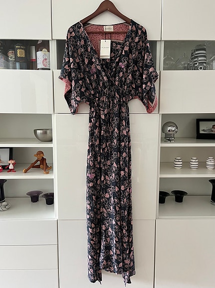 Product image 1 of 10