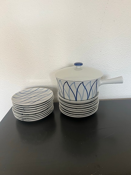 Product image 1 of 4