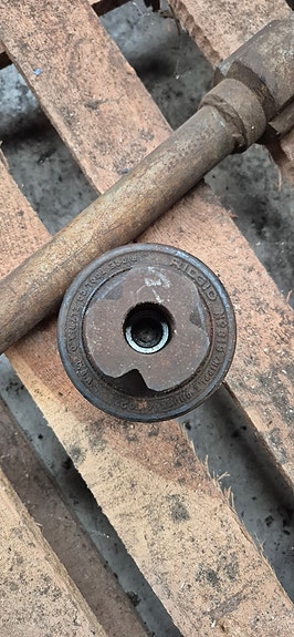 Product image 8 of 9