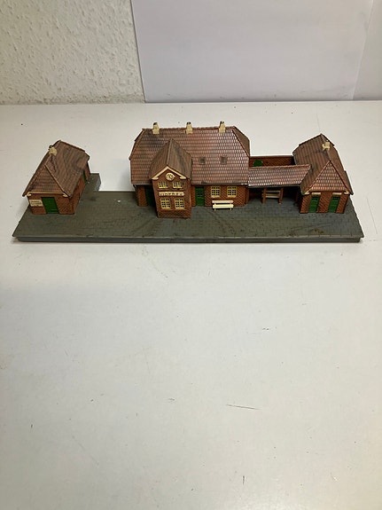 Product image 1 of 4