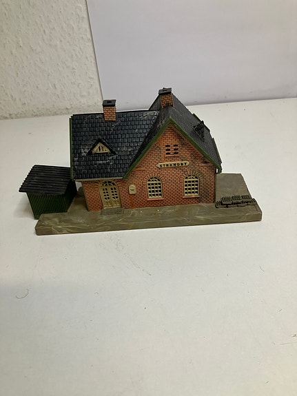 Product image 1 of 4