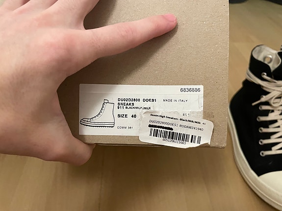 Product image 9 of 10
