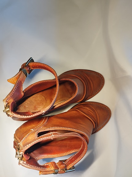 Product image 11 of 16