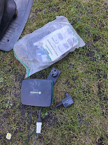 Product image 2 of 3