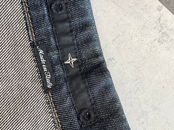 Product image 11 of 13