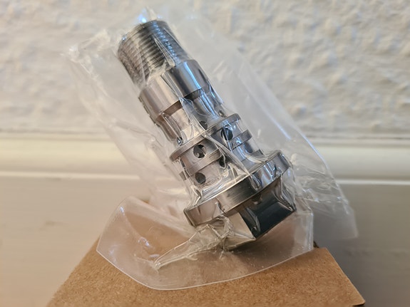 Product image 1 of 3