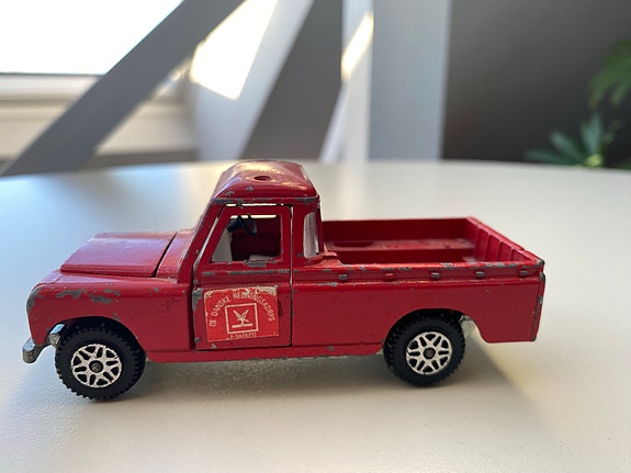 Product image 1 of 5