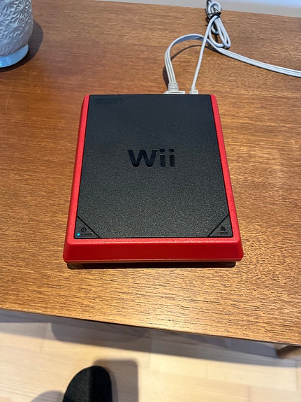 Product image 1 of 4