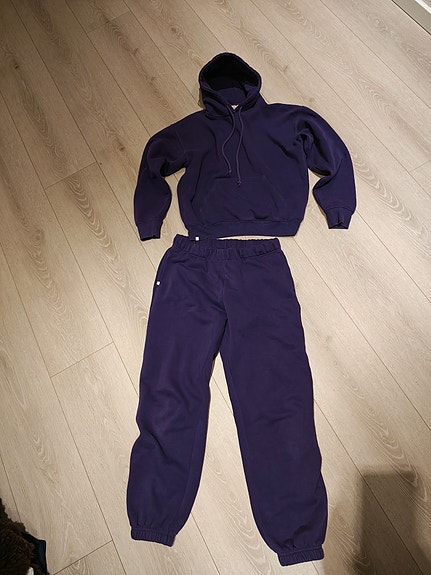 Product image 1 of 8