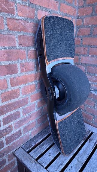 Product image 1 of 8