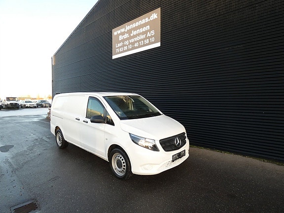 Mercedes Vito 114