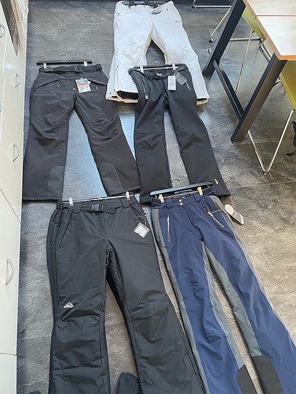 Product image 1 of 8