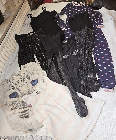 Product image 1 of 8