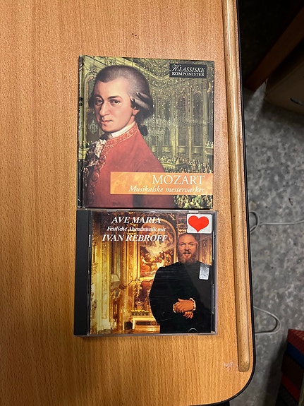 Product image 8 of 9