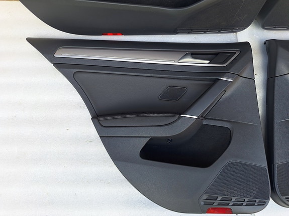 Product image 15 of 16