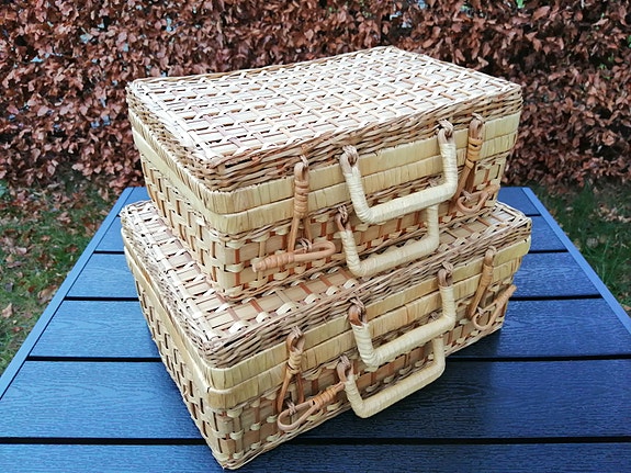 Product image 1 of 8