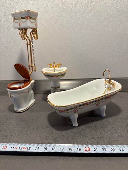 Product image 1 of 5