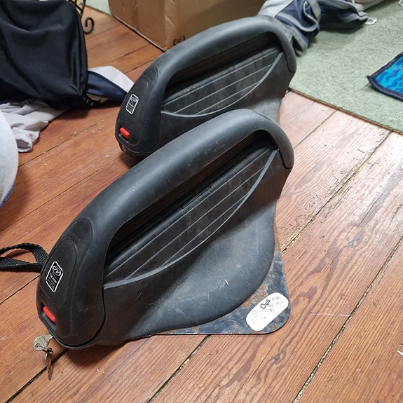 Product image 1 of 4