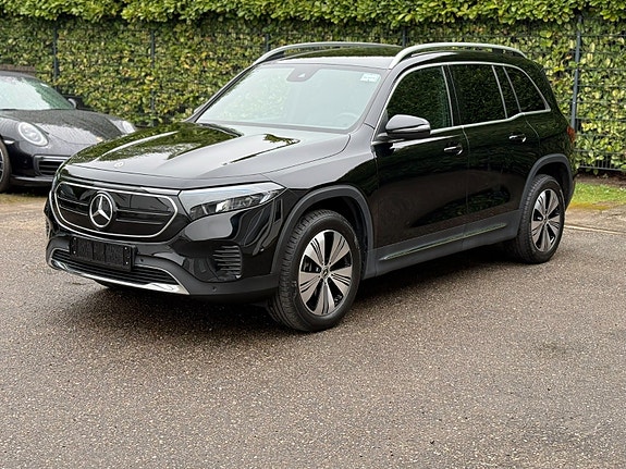 Mercedes EQB250