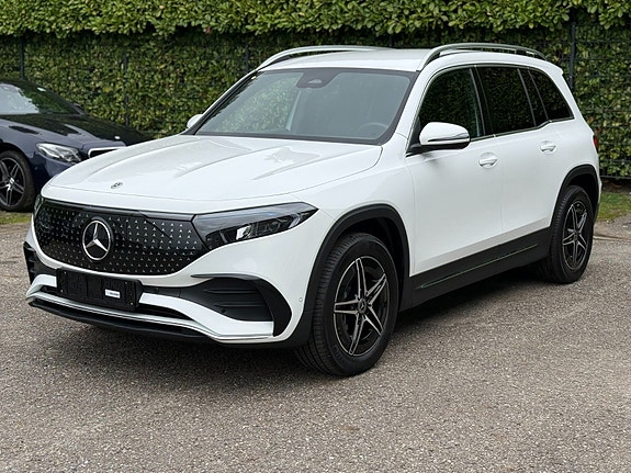 Mercedes EQB250+