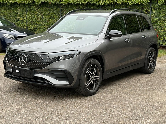 Mercedes EQB250+